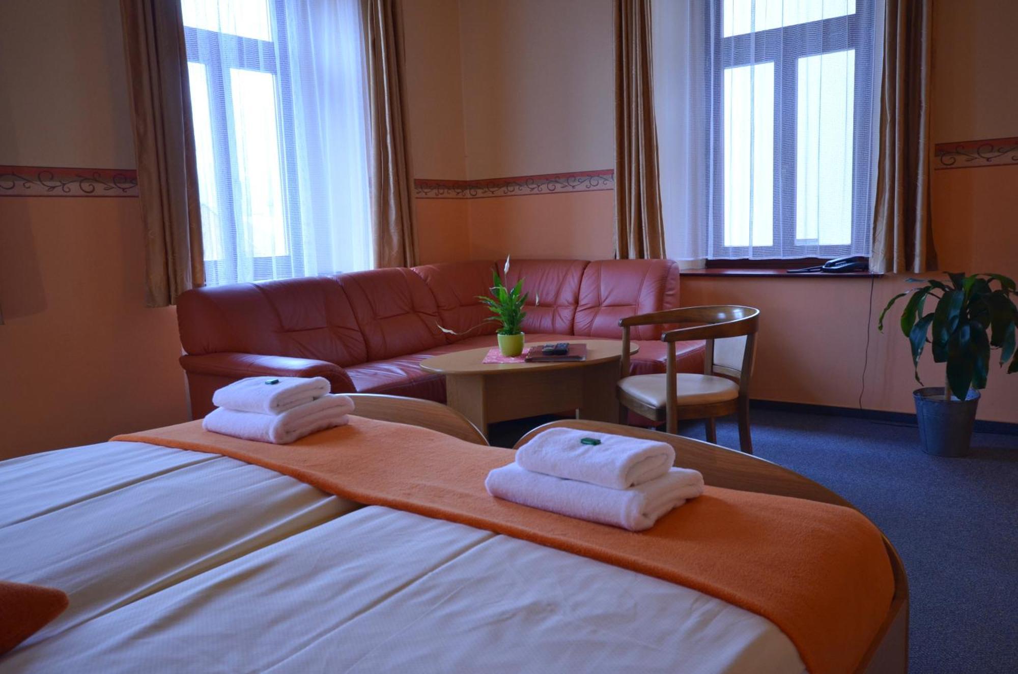 Hotel U Kozicky Teplice Exterior foto
